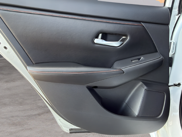 Certified 2024 Nissan Sentra SR w/ SR Premium Package FWD image 18