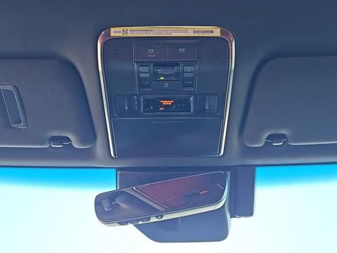 Used 2024 Lexus LX 600 F Sport image 32