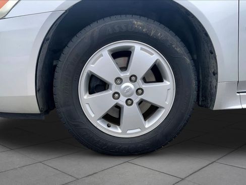 Used 2010 Chevrolet Impala LT FWD image 10