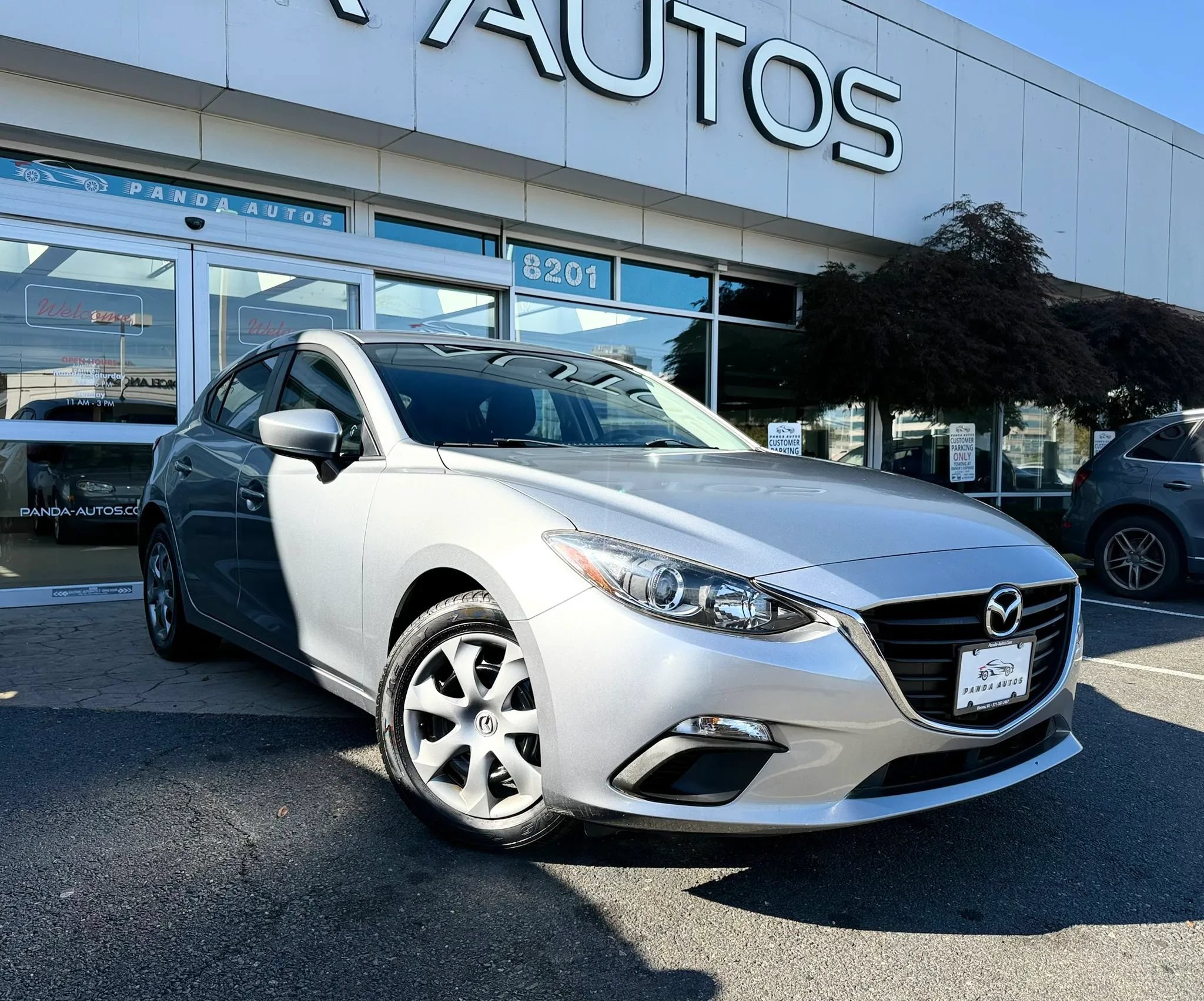 Used 2014 MAZDA MAZDA3 i Sport FWD image 1