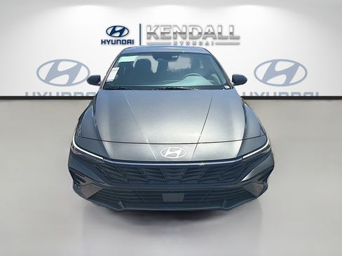 New 2026 Hyundai Elantra SEL Sport Premium FWD image 2