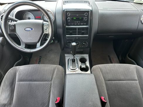 Used 2010 Ford Explorer Sport Trac XLT RWD image 14