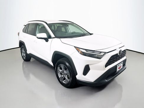 Certified 2024 Toyota RAV4 XLE FWD image 3