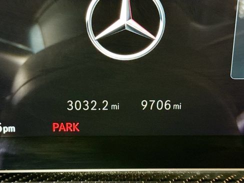 Used 2025 Mercedes-Benz G 63 AMG 4MATIC image 12