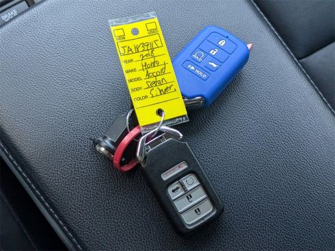 Used 2018 Honda Accord EX-L image 34