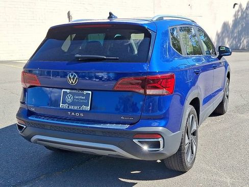 Certified 2023 Volkswagen Taos SE w/ Panoramic Sunroof Package AWD/4WD image 10