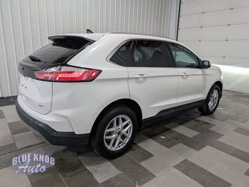 Used 2024 Ford Edge SEL AWD/4WD image 4