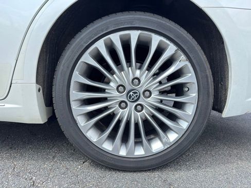 Used 2017 Toyota Avalon Limited w/ All Weather Liner Package image 48