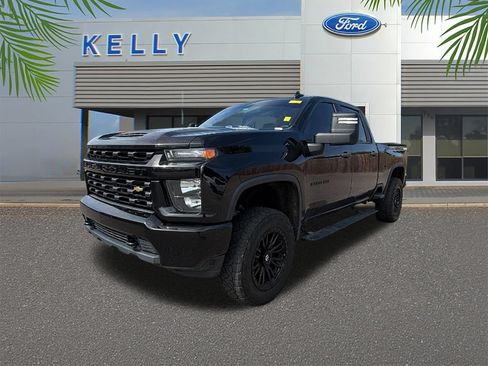 Used 2022 Chevrolet Silverado 2500 Custom w/ Custom Value Package AWD/4WD image 1