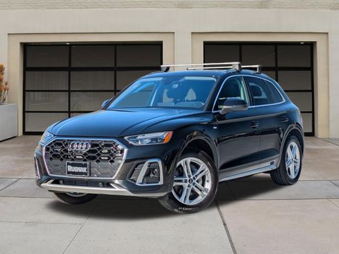Used 2025 Audi Q5 e Premium Plus w/ Premium Plus Package image 3