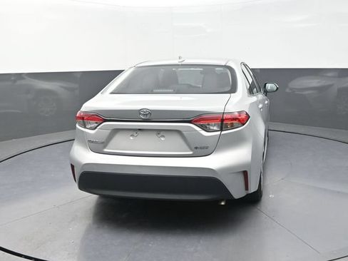 Used 2024 Toyota Corolla LE FWD image 7