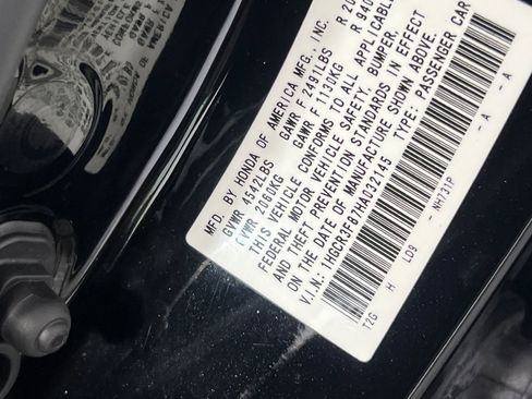 Used 2017 Honda Accord EX-L image 22