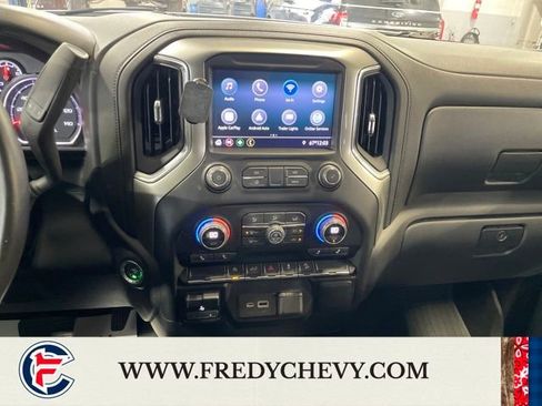 Used 2021 Chevrolet Silverado 1500 RST image 32