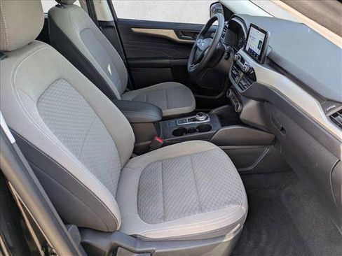 Used 2022 Ford Escape SE w/ SE Sport Appearance Package FWD image 21