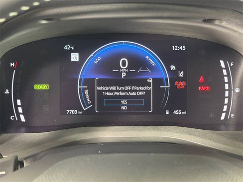 Used 2025 Toyota Camry SE image 26