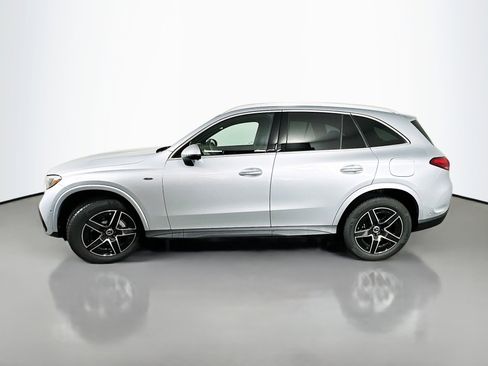 New 2025 Mercedes-Benz GLC 350e 4MATIC image 4