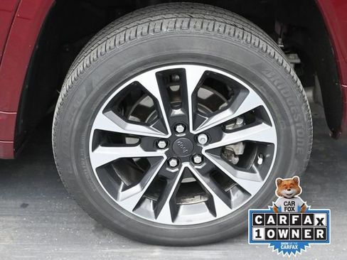 Used 2023 Jeep Grand Cherokee L Overland AWD/4WD image 42