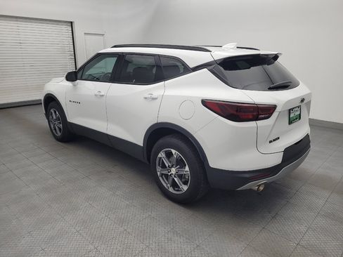 Used 2023 Chevrolet Blazer LT w/ Convenience Package FWD image 3