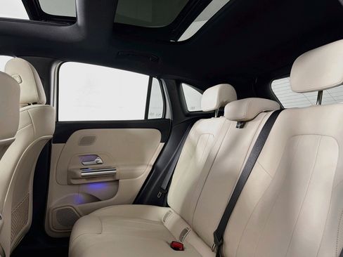 Certified 2026 Mercedes-Benz GLA 250 image 9