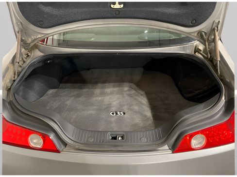 Used 2004 INFINITI G35 Coupe w/ Premium Pkg RWD image 8
