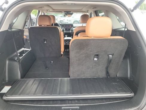 Certified 2023 Kia Sorento SX Prestige AWD/4WD image 16