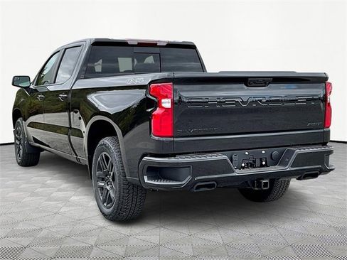 New 2026 Chevrolet Silverado 1500 RST w/ Dark Appearance Package image 4