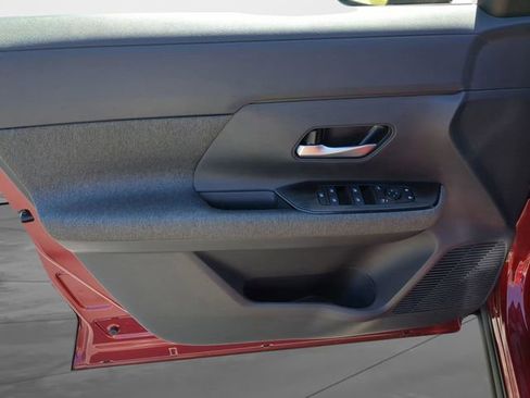 New 2026 Nissan Kicks SV w/ Cold Weather Package FWD image 9
