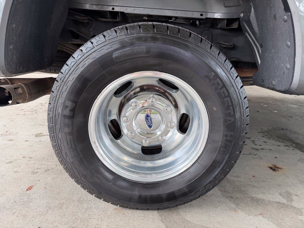 Used 2024 Ford F350 XLT w/ Camper Package AWD/4WD image 23