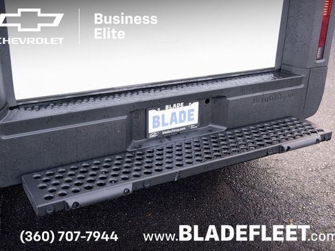 New 2025 Chevrolet Brightdrop 400 w/ Battery Pack, Max Range image 9