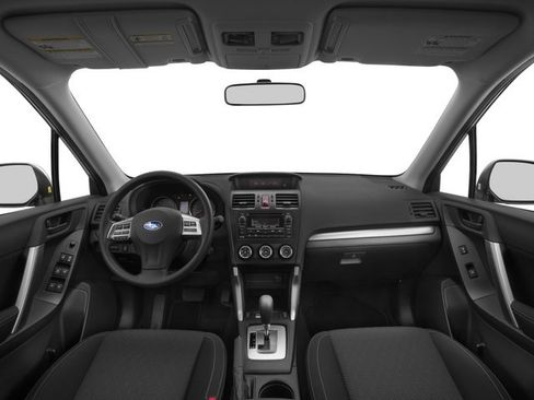 Used 2016 Subaru Forester 2.5i Premium w/ All-Weather Package AWD/4WD image 10