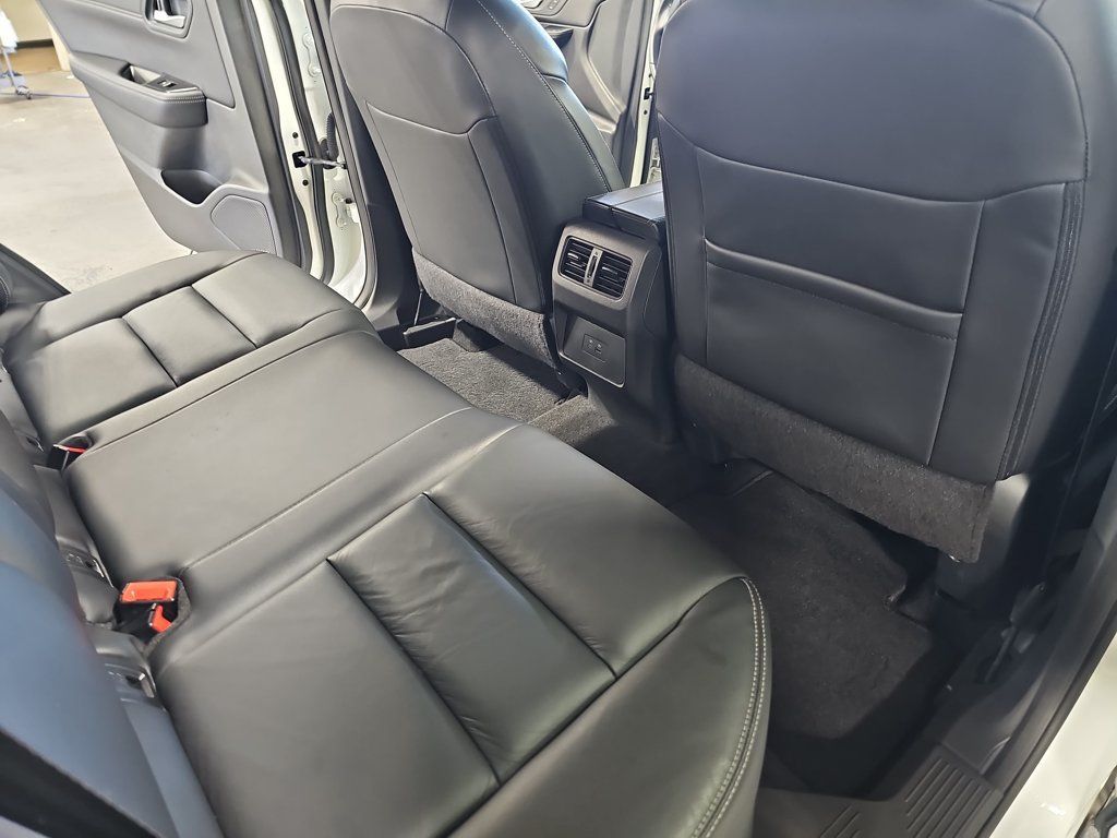 Certified 2023 Nissan Rogue SL AWD/4WD image 11