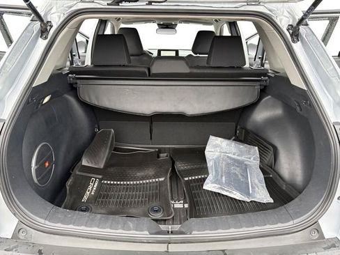 Used 2023 Toyota Corolla Cross LE w/ Moonroof Package FWD image 12