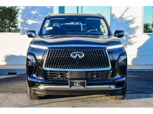 New 2026 INFINITI QX80 Luxe w/ Cargo Package image 2