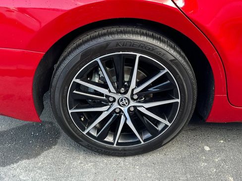 Certified 2023 Toyota Camry SE FWD image 4