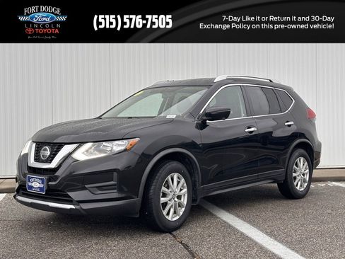 Used 2018 Nissan Rogue SV w/ Premium Package image 1