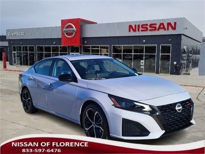 New 2025 Nissan Altima 2.5 SR w/ SR Premium Package