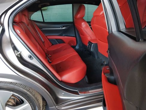 Used 2019 Toyota Camry XSE w/ Carpet Mat Package FWD image 15