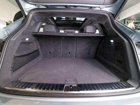 Certified 2022 Porsche Cayenne Turbo AWD/4WD image 39