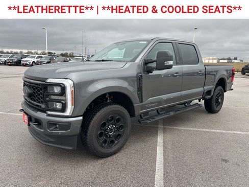 New 2026 Ford F250 Lariat w/ Black Appearance Package image 3