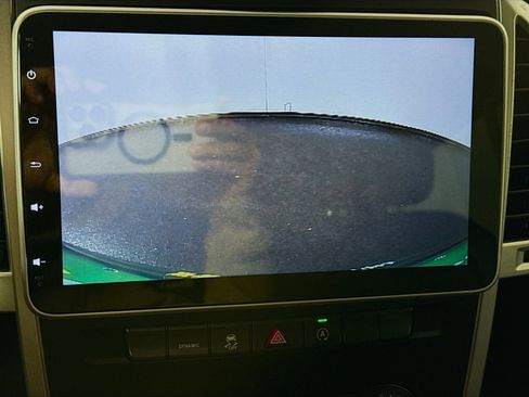 Used 2020 Mercedes-Benz Metris Passenger w/ Premium Safety Package image 19