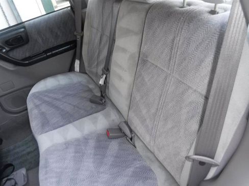 Used 2002 Subaru Forester S AWD/4WD image 16