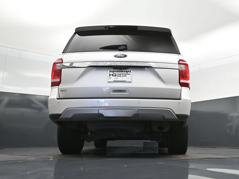 Used 2019 Ford Expedition XLT w/ Equipment Group 202A RWD image 42