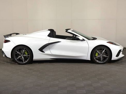 Used 2021 Chevrolet Corvette Stingray Premium Conv w/ 3LT image 22