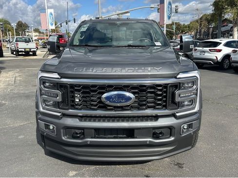 New 2026 Ford F450 Platinum w/ Platinum Plus Package image 2