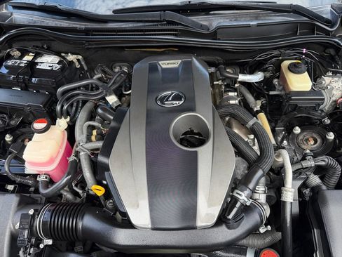 Used 2016 Lexus IS 200t RWD image 20
