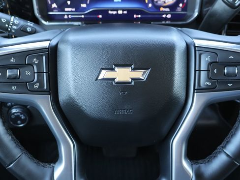 Used 2024 Chevrolet Silverado 1500 LT image 25