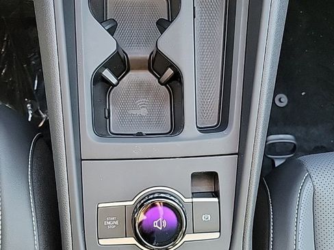 New 2026 Volkswagen Tiguan SE image 6