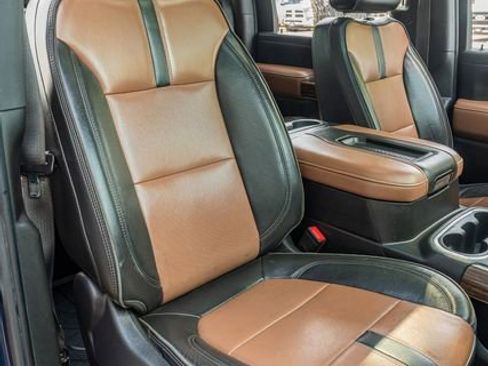 Used 2022 Chevrolet Silverado 3500 High Country image 45