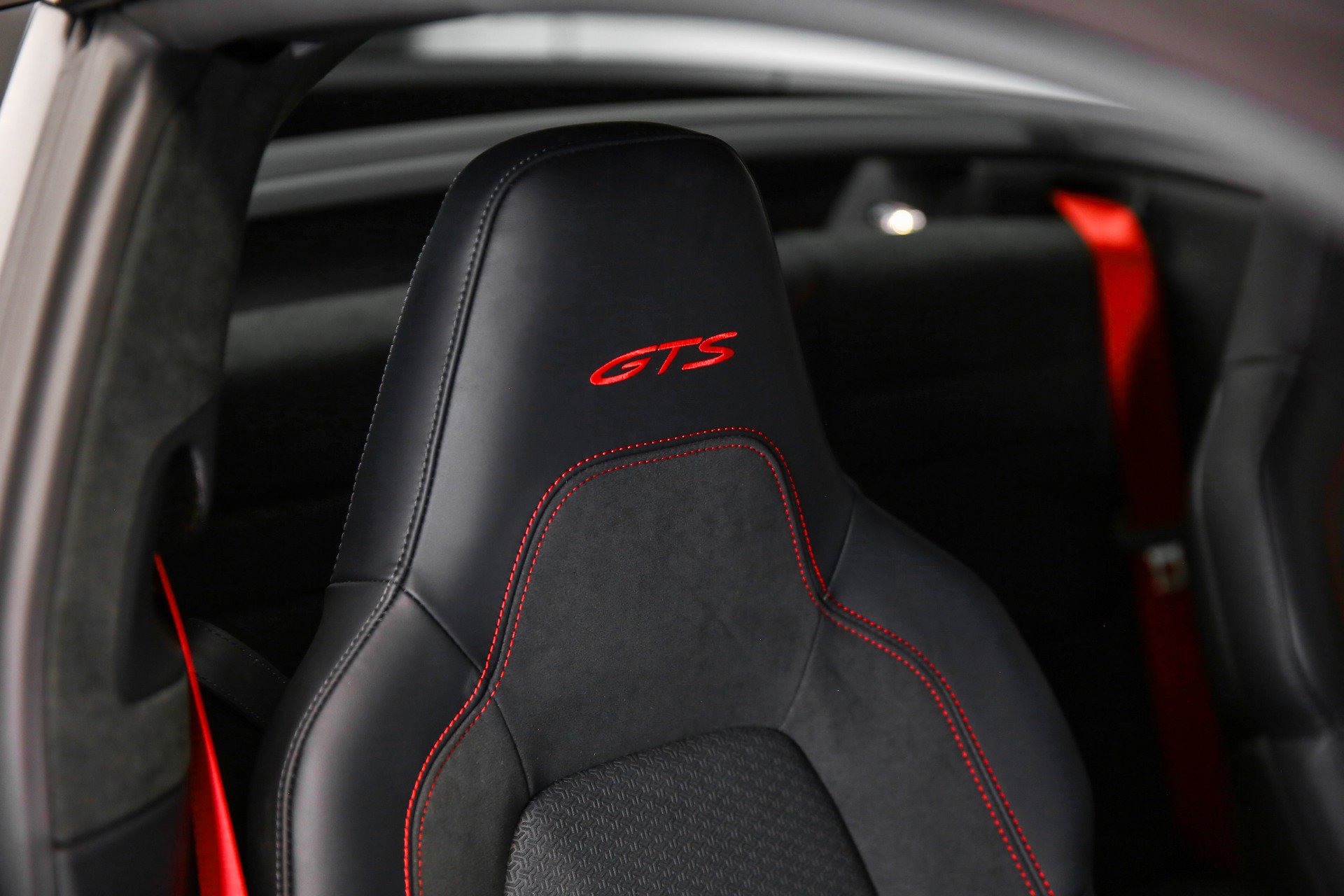 Used 2026 Porsche 911 Targa 4 GTS AWD/4WD image 26