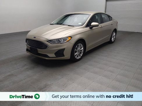 Used 2019 Ford Fusion SE FWD image 1